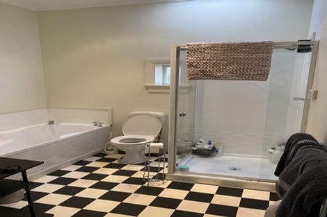 Photo of property in 37 Raroa Road, Kelburn, Wellington, 6012