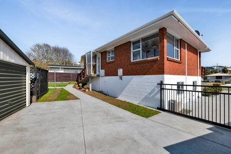 Photo of property in 5 Handley Place, Glen Avon, New Plymouth, 4312