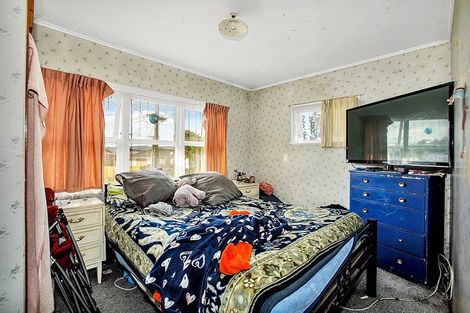 Photo of property in 27 Rosehill Drive, Rosehill, Papakura, 2113