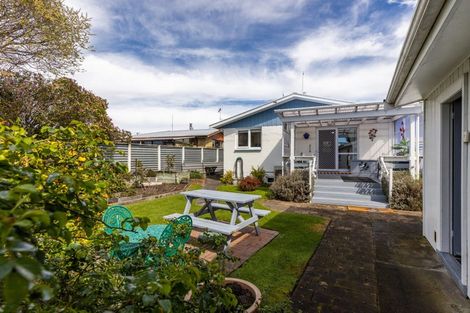 Photo of property in 6 Moana Crescent, Redwoodtown, Blenheim, 7201
