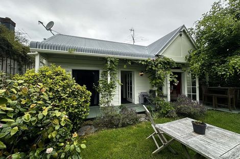 Photo of property in 24 Wales Street, Maori Hill, Dunedin, 9010