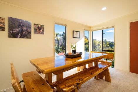 Photo of property in 13 Amner Place, Bluff Hill, Napier, 4110