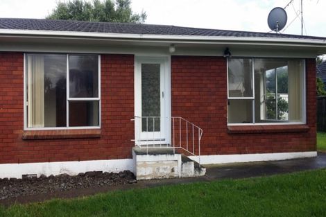 Photo of property in 2/6 Hedge Row, Sunnyhills, Auckland, 2010