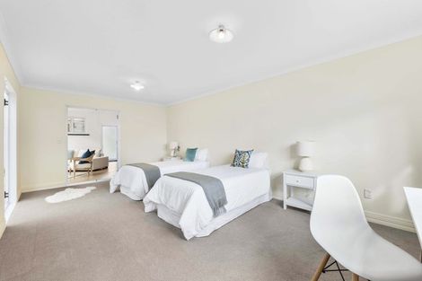 Photo of property in 174 Brooklands Road, Vogeltown, New Plymouth, 4310