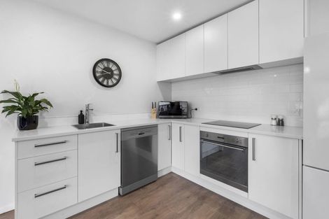 Photo of property in 12 Village Quarter Lane, Frankton, Hamilton, 3204