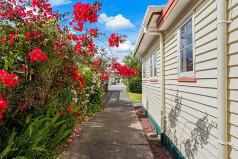 Photo of property in 15 Cairnfield Road, Kensington, Whangarei, 0112