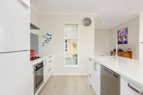 Photo of property in 4 Omapere Lane, Pyes Pa, Tauranga, 3112