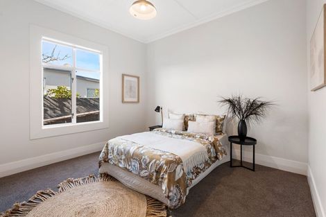 Photo of property in 32 Moreau Street, Saint Kilda, Dunedin, 9012