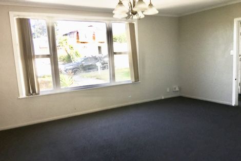 Photo of property in 4 Utting Street, Birkdale, Auckland, 0626