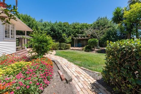 Photo of property in 12 Tane Street, New Lynn, Auckland, 0600