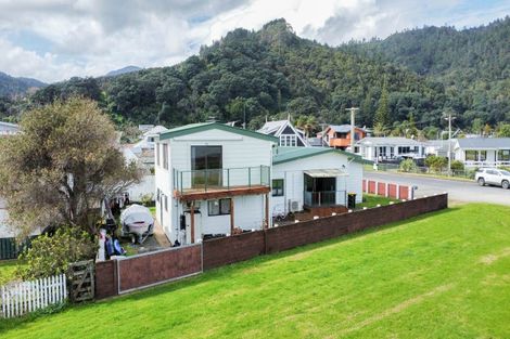 Photo of property in 26 Aputa Avenue, Te Puru, Thames, 3575