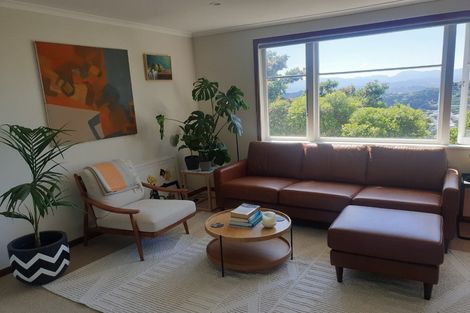 Photo of property in 7 Kingston Heights Road, Kingston, Wellington, 6021