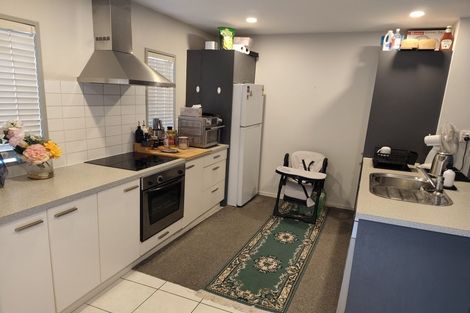 Photo of property in 9/206 Manuka Road, Bayview, Auckland, 0629