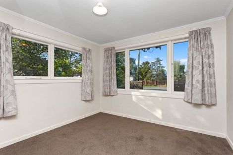 Photo of property in 54 Northcote Road, Northcote, Christchurch, 8052