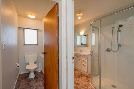 Photo of property in 5 Old Coach Road South, Otaki Beach, Otaki, 5512