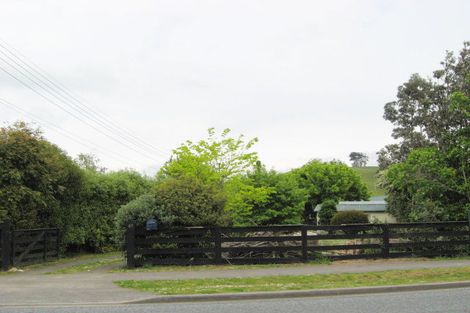 Photo of property in 67 Waimauku Station Road, Waimauku, 0812