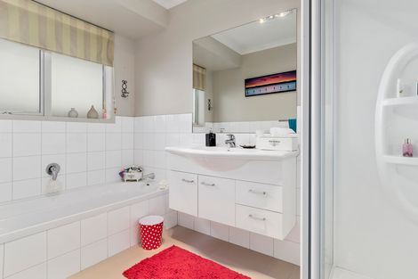 Photo of property in 23 Falcon Drive, Welcome Bay, Tauranga, 3112