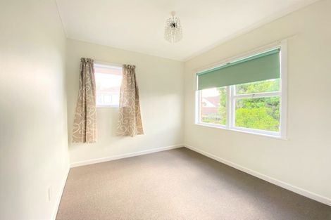 Photo of property in 97 Clovelly Road, Bucklands Beach, Auckland, 2012