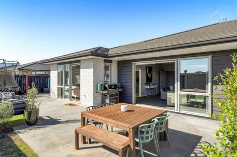 Photo of property in 3 Christow Court, Paraparaumu, 5032