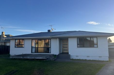 Photo of property in 24 Lincoln Road, Manurewa East, Auckland, 2102