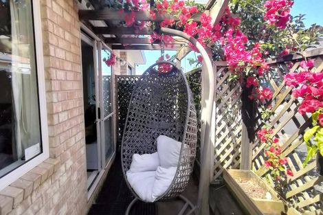 Photo of property in 9/53 Mays Road, Onehunga, Auckland, 1061