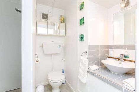 Photo of property in 13d Wallace Place, Westown, New Plymouth, 4310