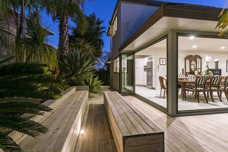 Photo of property in 1/3a Richards Avenue, Forrest Hill, Auckland, 0620