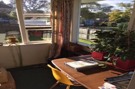 Photo of property in 79 Hillcrest Avenue, Hillcrest, Auckland, 0627