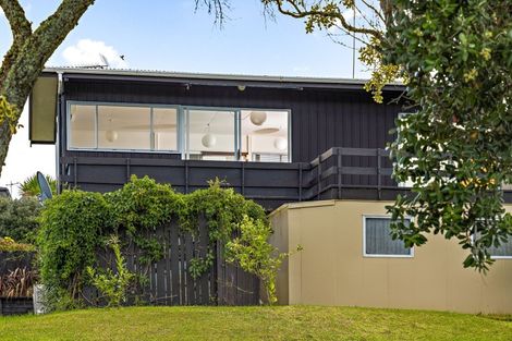 Photo of property in 19 Kotuku Place, Snells Beach, 0920