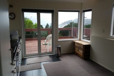 Photo of property in 15 Asquith Terrace, Brooklyn, Wellington, 6021