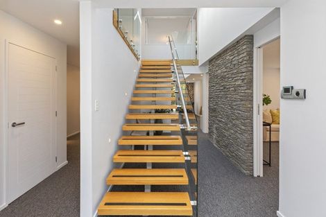 Photo of property in 17 Helmores Lane, Merivale, Christchurch, 8014