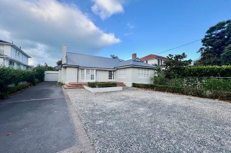 Photo of property in 232 Lake Road, Hauraki, Auckland, 0622