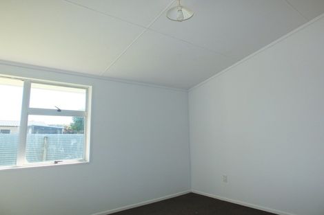 Photo of property in 33a Avenue Road, Foxton, 4814