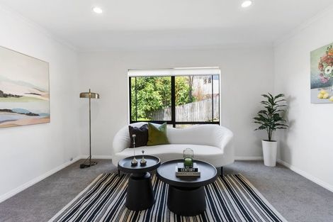 Photo of property in 28a Woodstock Road, Forrest Hill, Auckland, 0620