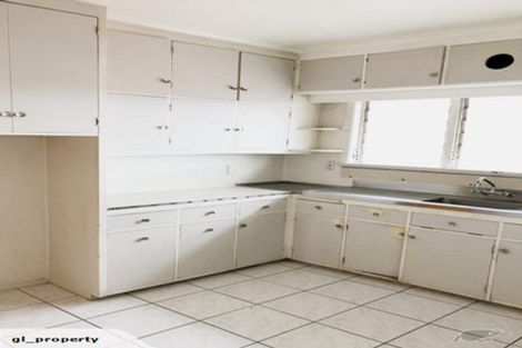 Photo of property in 2137 Great North Road, Avondale, Auckland, 0600