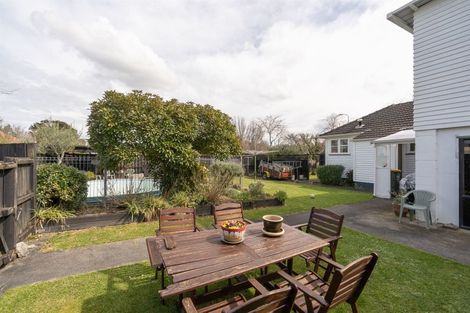 Photo of property in 3 Armitage Place, Fairfield, Hamilton, 3214