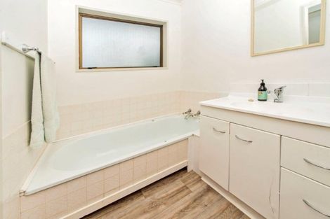 Photo of property in 67 Market Street, Leeston, 7632