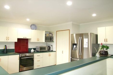 Photo of property in 11 Melville Avenue, Milton, 9220