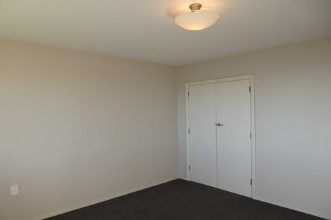 Photo of property in 1/98 Moncks Spur Road, Redcliffs, Christchurch, 8081
