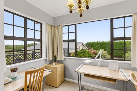 Photo of property in 15 Koputaroa Road, Levin, 5575