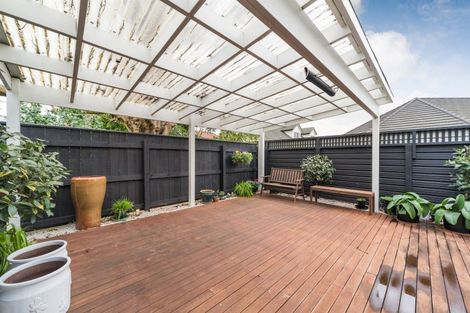 Photo of property in 53 Collingwood Street, Hokowhitu, Palmerston North, 4410