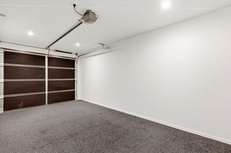 Photo of property in 4/19 Trias Road, Totara Vale, Auckland, 0629