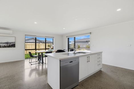 Photo of property in 32a Bunyan Road, Coastlands, Whakatane, 3120