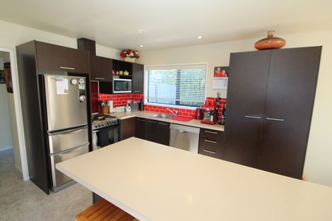 Photo of property in 32 Magdala Street, Kakanui, Oamaru, 9495