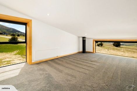 Photo of property in 16c Estrella Heights Lane, Queensberry, Cromwell, 9383