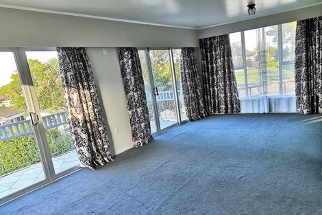 Photo of property in 143 Waimumu Road, Massey, Auckland, 0614