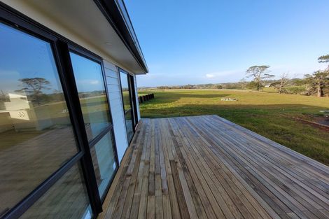 Photo of property in 14 Livery Lane, Taupaki, Henderson, 0782