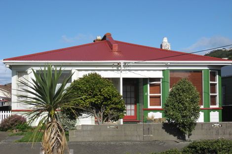 Photo of property in 11 Cockburn Street, Kilbirnie, Wellington, 6022