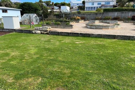 Photo of property in 35 Harbour Terrace, Kakanui, Oamaru, 9495