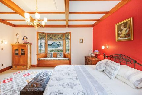 Photo of property in 21 Manapouri Crescent, Hokowhitu, Palmerston North, 4410